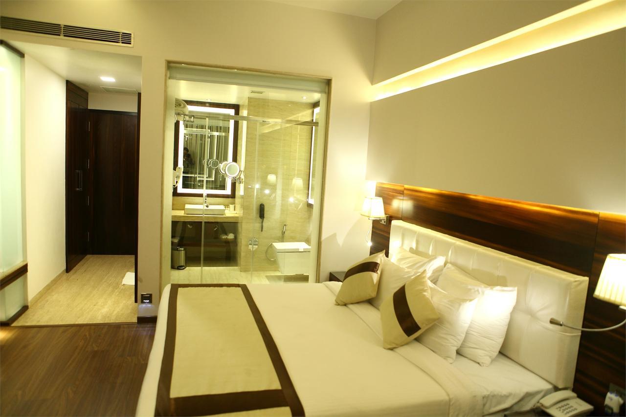 Viceroy Inn Dehradun Eksteriør bilde