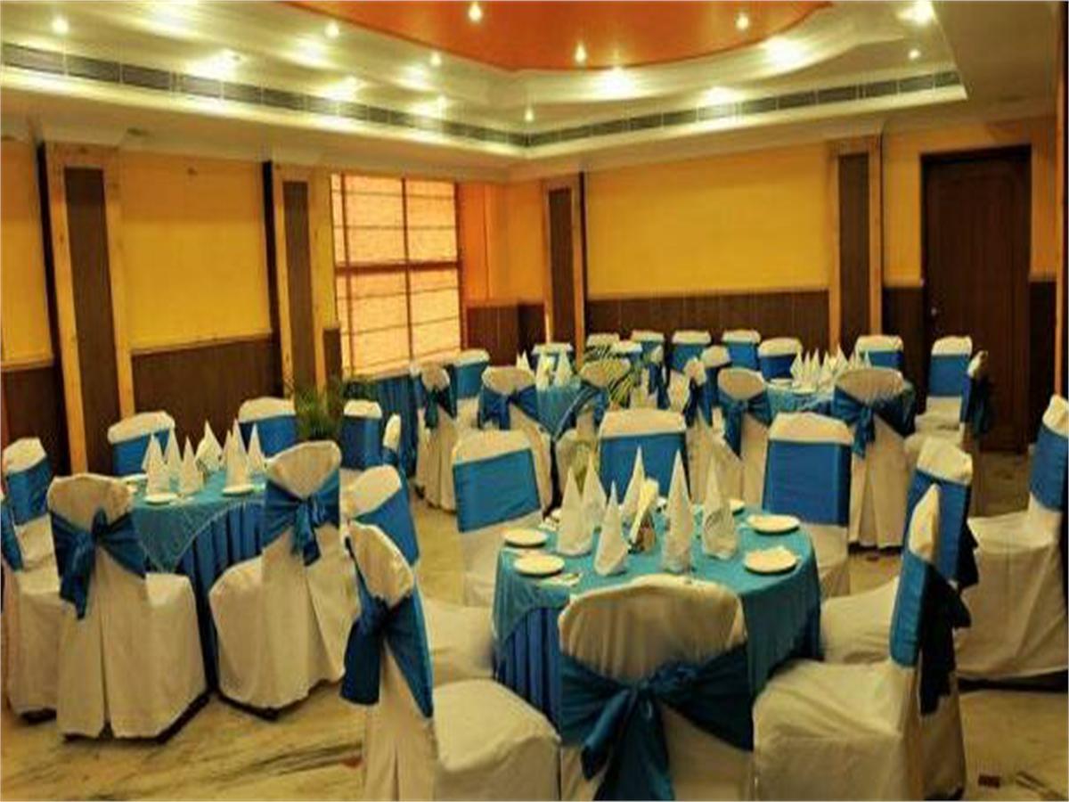 Viceroy Inn Dehradun Eksteriør bilde