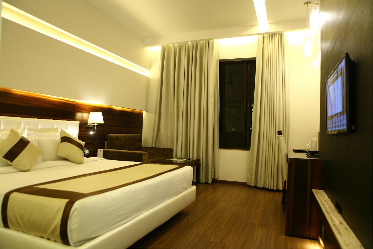 Viceroy Inn Dehradun Eksteriør bilde
